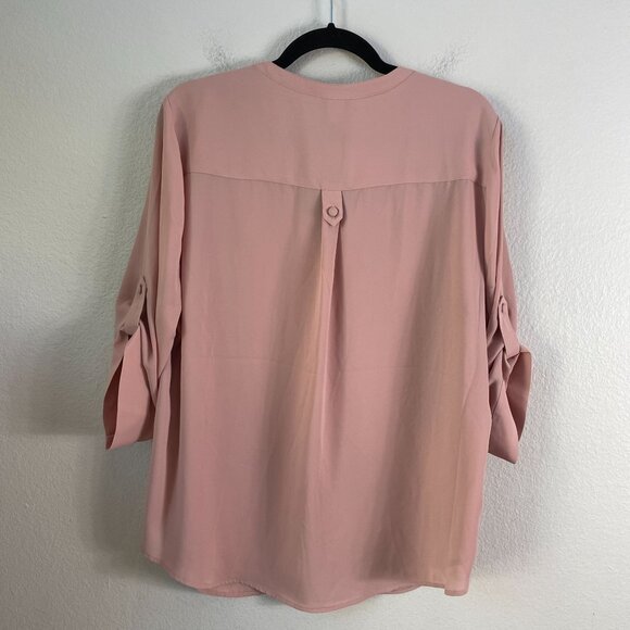 NEW TORRID PLUS 1X PINK GEORGETTE POCKET PULLOVER BLOUSE ROLL TAB SLEEVE SHIRT - Picture 8 of 9